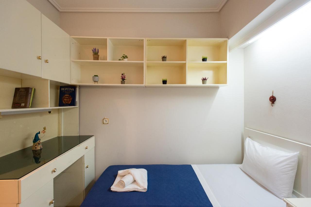 Hector'S Flisvos Apartment Ateny Zewnętrze zdjęcie